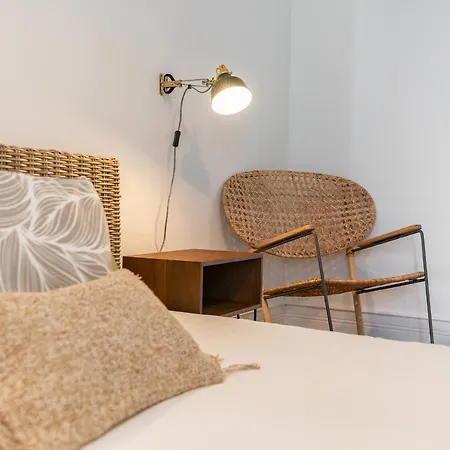 Apartment Charming And Bright Near Campo Pequeno Lisbon